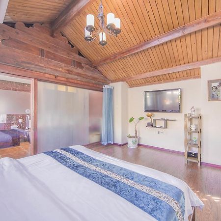 Lijiang Half Moon Bay Inn Extérieur photo